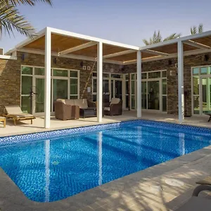 dar-66-pool-chalets.sharjah-hotels.com/