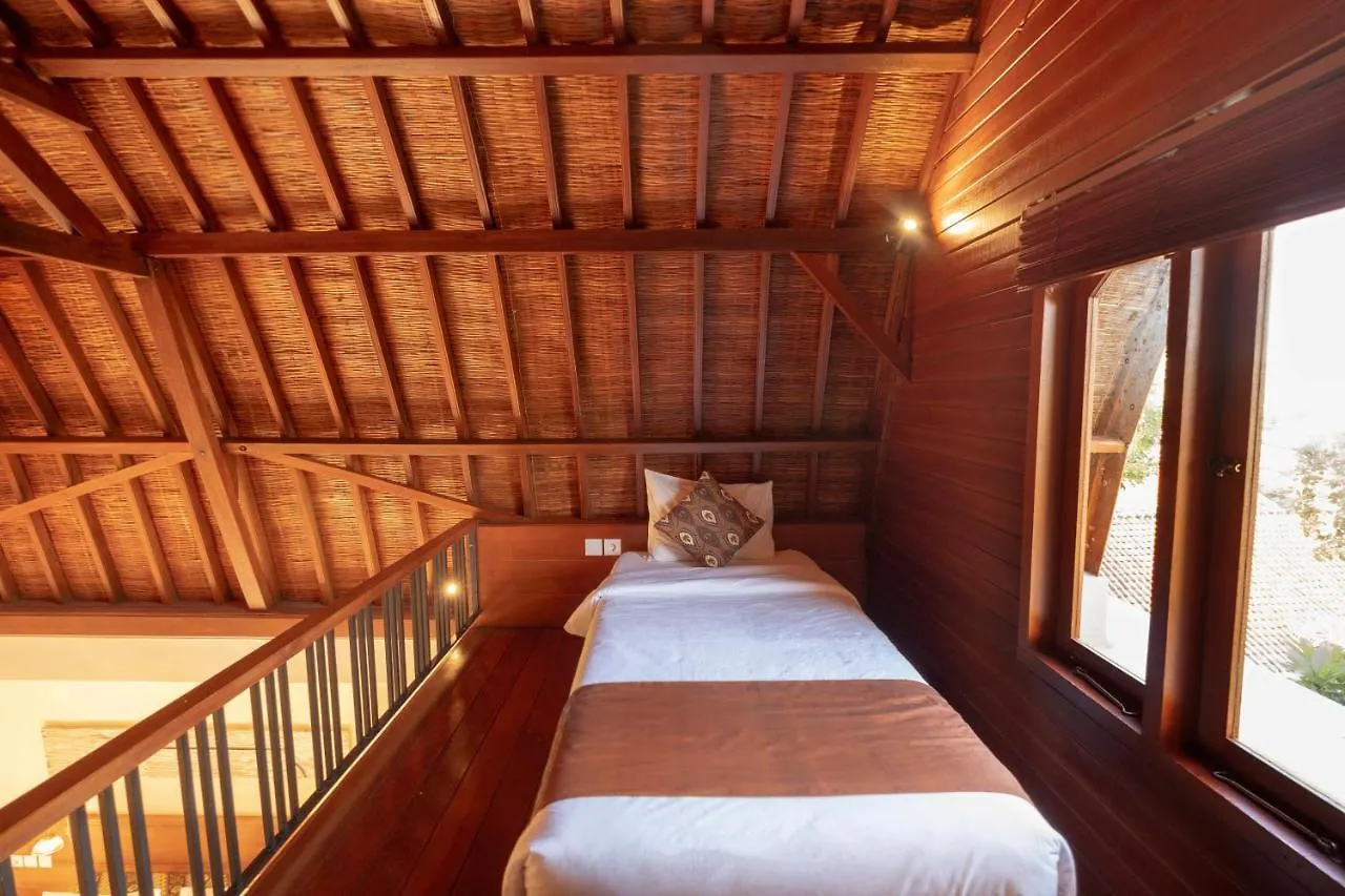 홀리데이파크 Gunung Merta Bungalows 우붓
